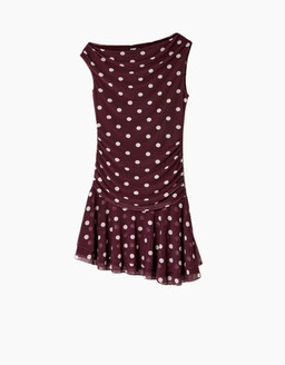 Entdecke Kleider für jeden Stil – von lässigen Alltagslooks bis hin zu eleganten Designs für besondere Momente.