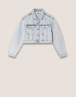 Entdecke die Jacken von Tally Weijl mit angesagter Outerwear für müheloses Layering und stylische Alltagslooks.