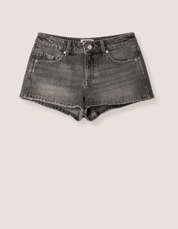 Entdecke Tally Weijl Shorts – von Denim Essentials bis zu trendigen casual und eleganten Styles für mühelose Sommerlooks.