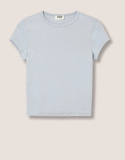 Build your wardrobe with timeless basics essential pieces designed for comfort easy styling and everyday wear.