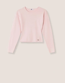 Build your wardrobe with timeless basics essential pieces designed for comfort easy styling and everyday wear.