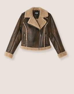Entdecke die Jacken von Tally Weijl mit angesagter Outerwear für müheloses Layering und stylische Alltagslooks.