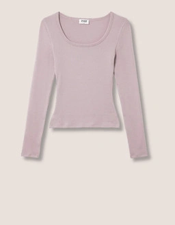 Build your wardrobe with timeless basics essential pieces designed for comfort easy styling and everyday wear.