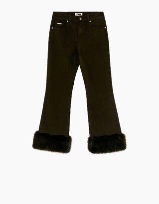 Eleva il tuo look con i nostri bottoms super trendy.