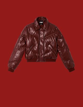 Scopri le giacche Tally Weijl in saldo e lasciati conquistare da modelli di tendenza a prezzi ridotti, perfetti per completare ogni outfit.