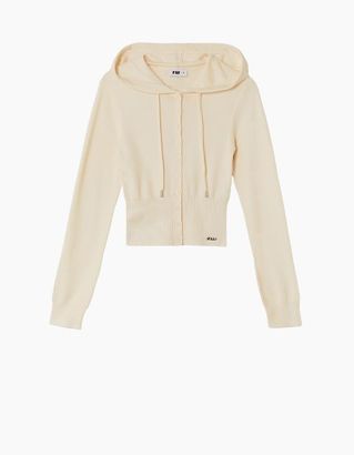 Wrap up in our new knitwear collection with soft textures cozy layers and timeless everyday pieces.