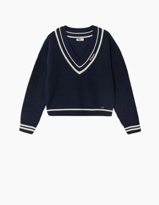 Avvolgiti nella nostra nuova collezione di maglieria con texture morbide strati cozy e capi senza tempo per tutti i giorni.Avvolgiti nella nostra nuova collezione di maglieria con texture morbide strati cozy e capi senza tempo per tutti i giorni.