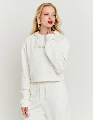 Discover sweatshirts in our innovation page with chic fashion vibes stylish outfits and inspiring creative trends.
