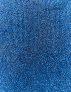 Blauer kurzer ärmelloser Pullover