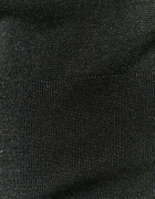Schwarzer Pullover mit Ärmeln aus Organza