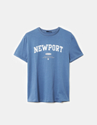 Blaues bedrucktes T-Shirt