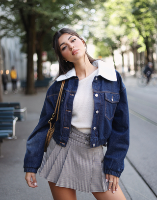Dark Wash Denim Jacket with Fur Collar | TALLY WEiJL