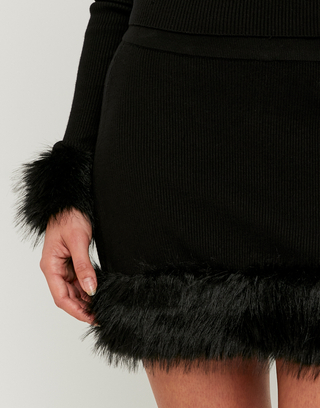 Black Knitted Skirt with Fur Trim | TALLY WEiJL