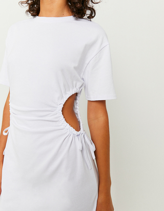 Cut Out T-Shirt Dress | TALLY WEiJL 