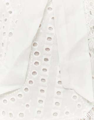 White High Waist Embroidery  Skirt