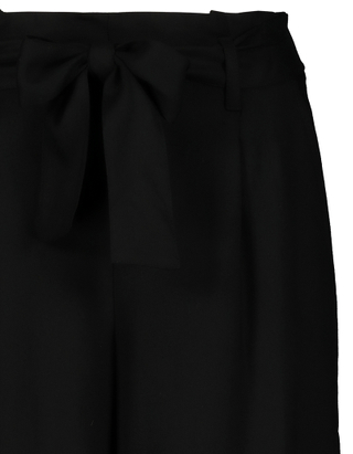 Schwarze Culotte Hose