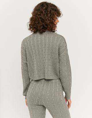 Pull Gris Court