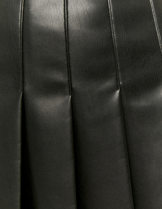 Μαύρη μίνι Φούστα από οικολογικό δέρμα
