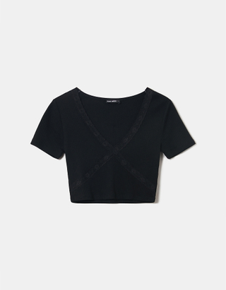 Μαύρο Cropped V-Neck T-Shirt