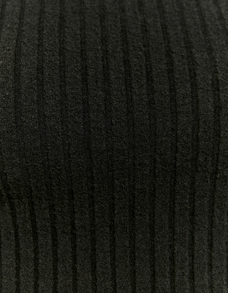 TALLY WEiJL, Black Knit Cropped Top for Women