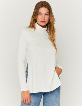Weißer Basic Pullover 