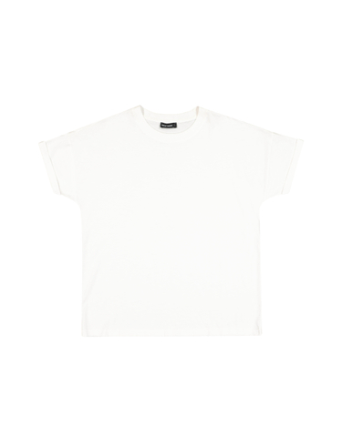 basic white t shirt
