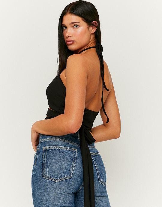 Black Cut Out Cropped Top | TALLY WEiJL