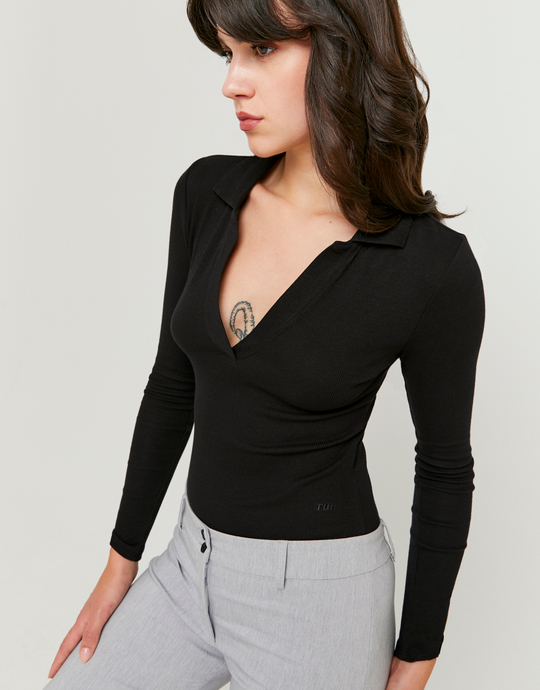 Schwarzer Bodysuit mit V-Ausschnitt | TALLY WEiJL