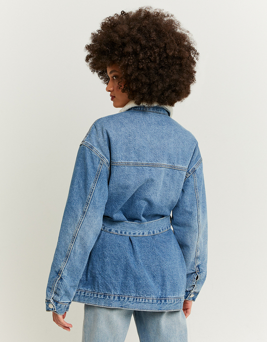 Blaue Jeansjacke mit Teddy-Fell gefüttert | TALLY WEiJL