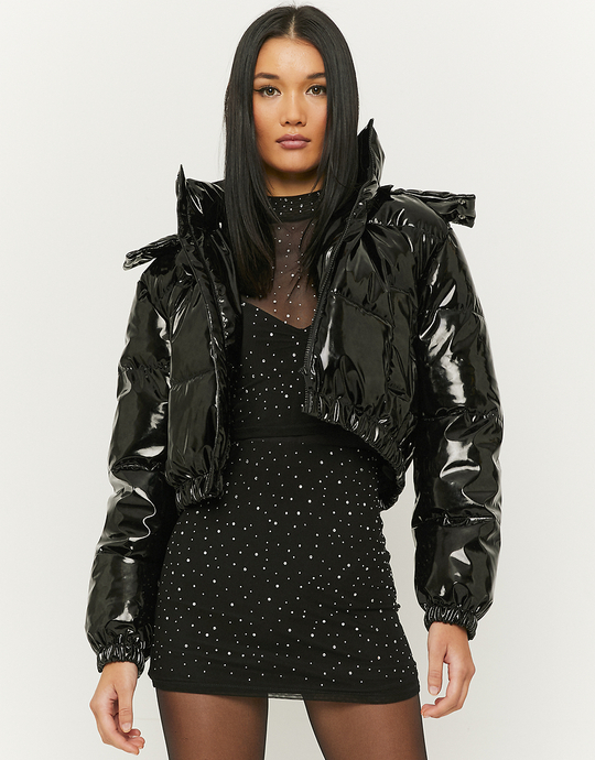 Czarna winylowa kurtka pikowana | TALLY WEiJL