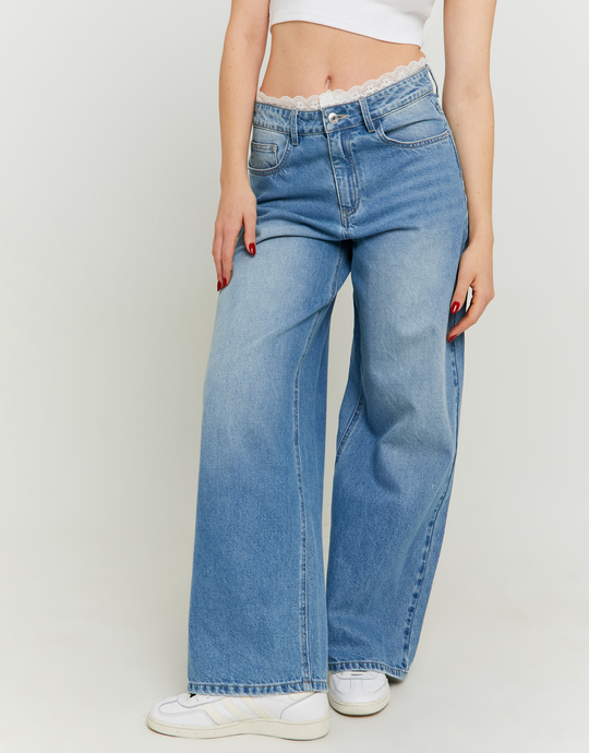 Jeans Baggy con Dettaglio Boxer in Pizzo | TALLY WEiJL