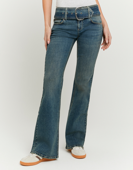 Blaue Mid Waist Bootcut Jeans mit Gürtel | TALLY WEiJL