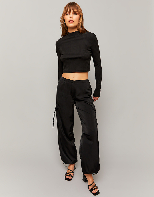 Pantaloni Cargo Parachute in raso nero | TALLY WEiJL