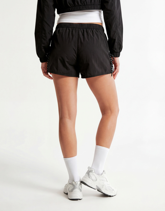 Short mini noir taille mi-haute avec nœud | TALLY WEiJL