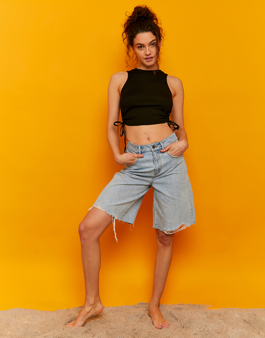 Schwarzes Cropped Top mit Seiten Cut Outs | TALLY WEiJL