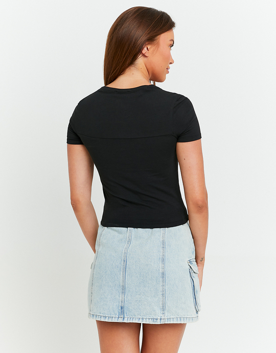 Black Basic T-shirt with Squared Neckline | TALLY WEiJL