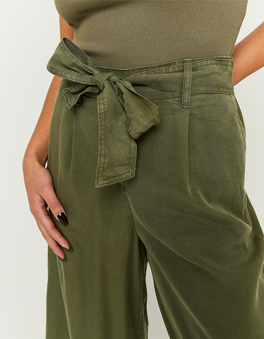TALLY WEiJL, Pantalon Culotte Vert Avec Nœud for Women