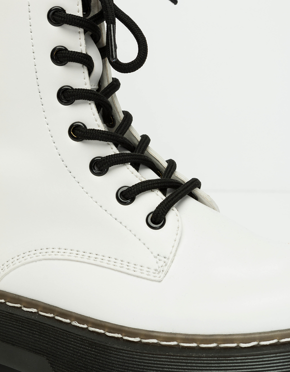 Anfibi Bianchi Stringati