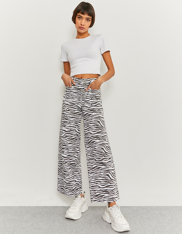 High Waist Wide Leg Jeans with Animal 