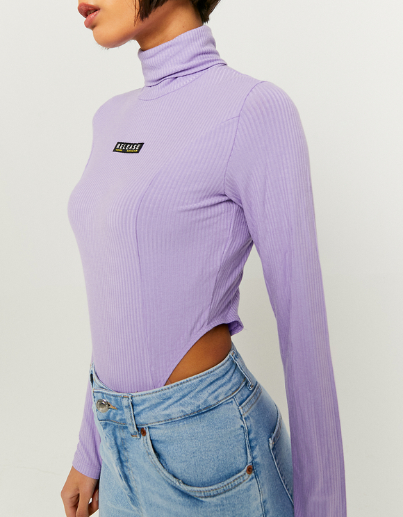 lavender turtleneck crop top