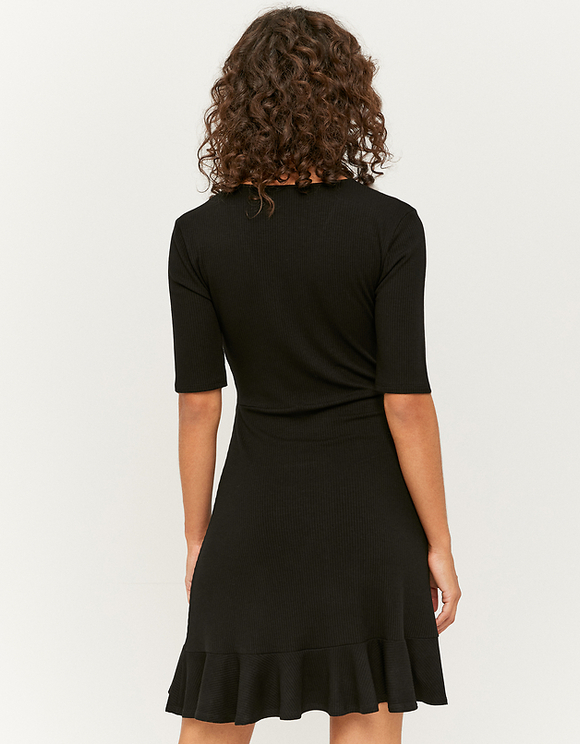 robe noire cache coeur