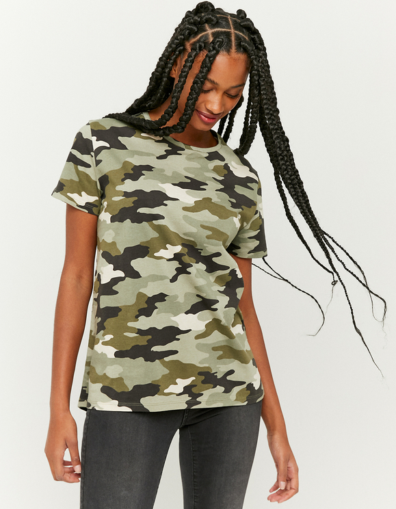 oversized camo t shirt