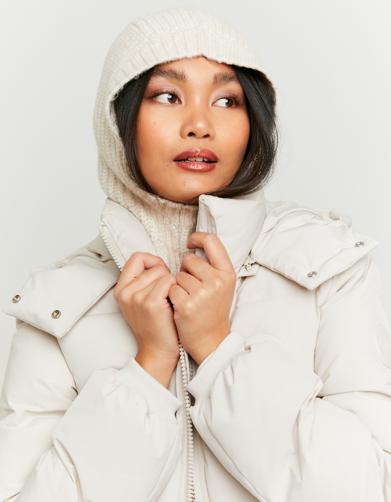 Maglia Outfit Total White Inverno Passamontagna In Maglia Bianco