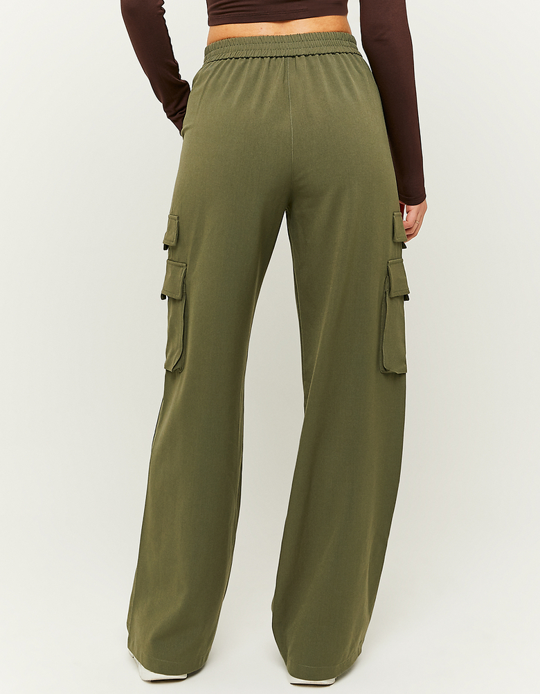 Green Wide Leg Cargo Trousers | TALLY WEiJL