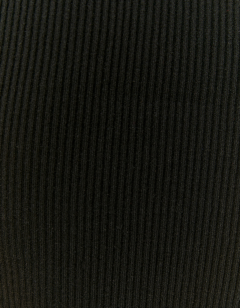 Μαύρο πλεκτό Crop top | TALLY WEiJL