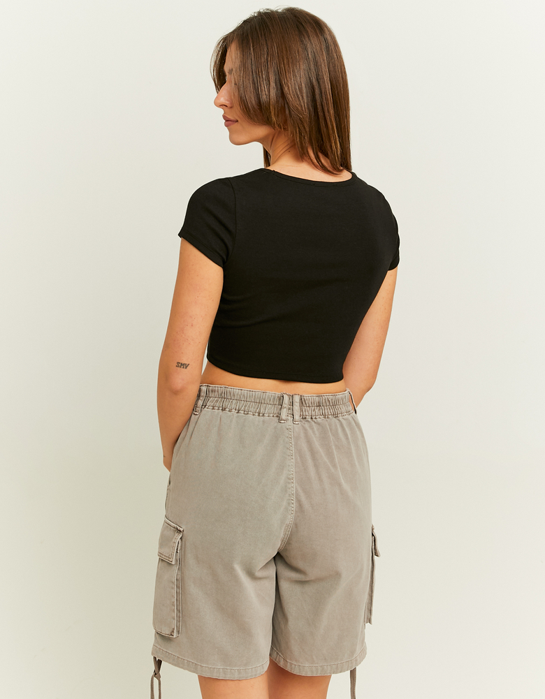 Black Square Neck Cropped T-Shirt | TALLY WEiJL