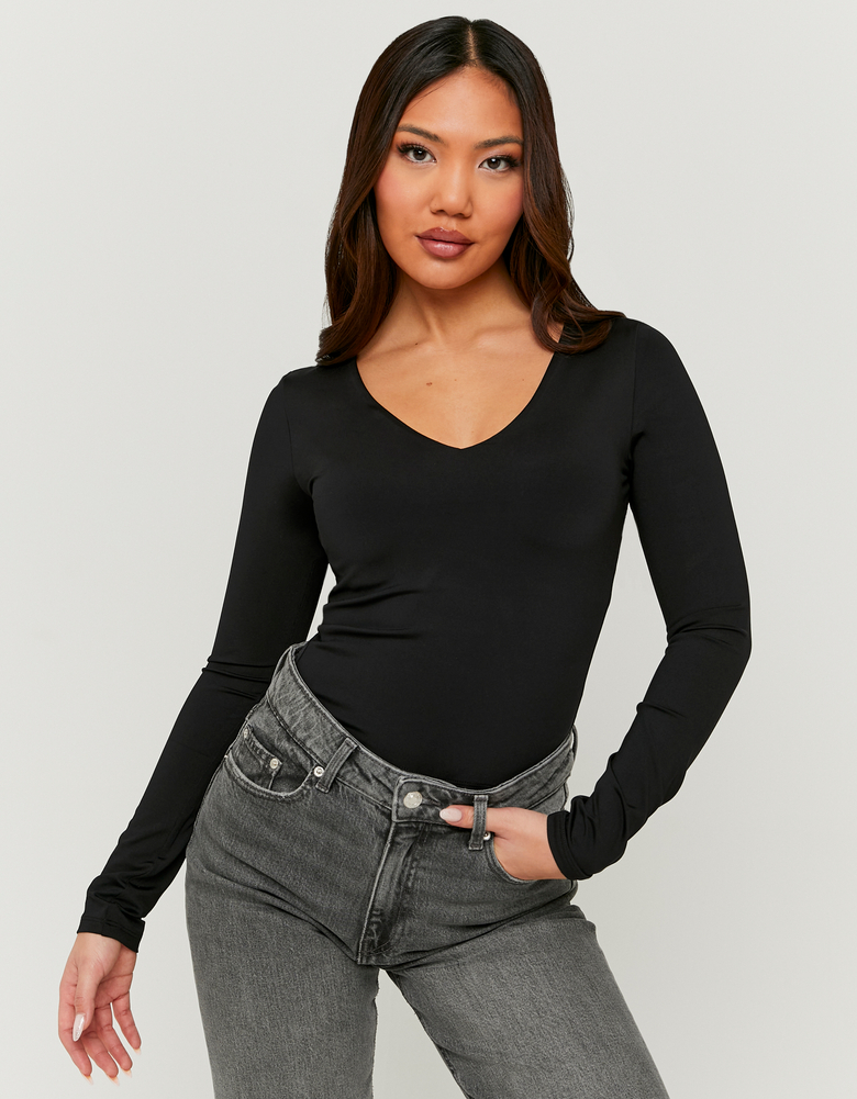 T-Shirt Basica Nera a Maniche Lunghe | TALLY WEiJL