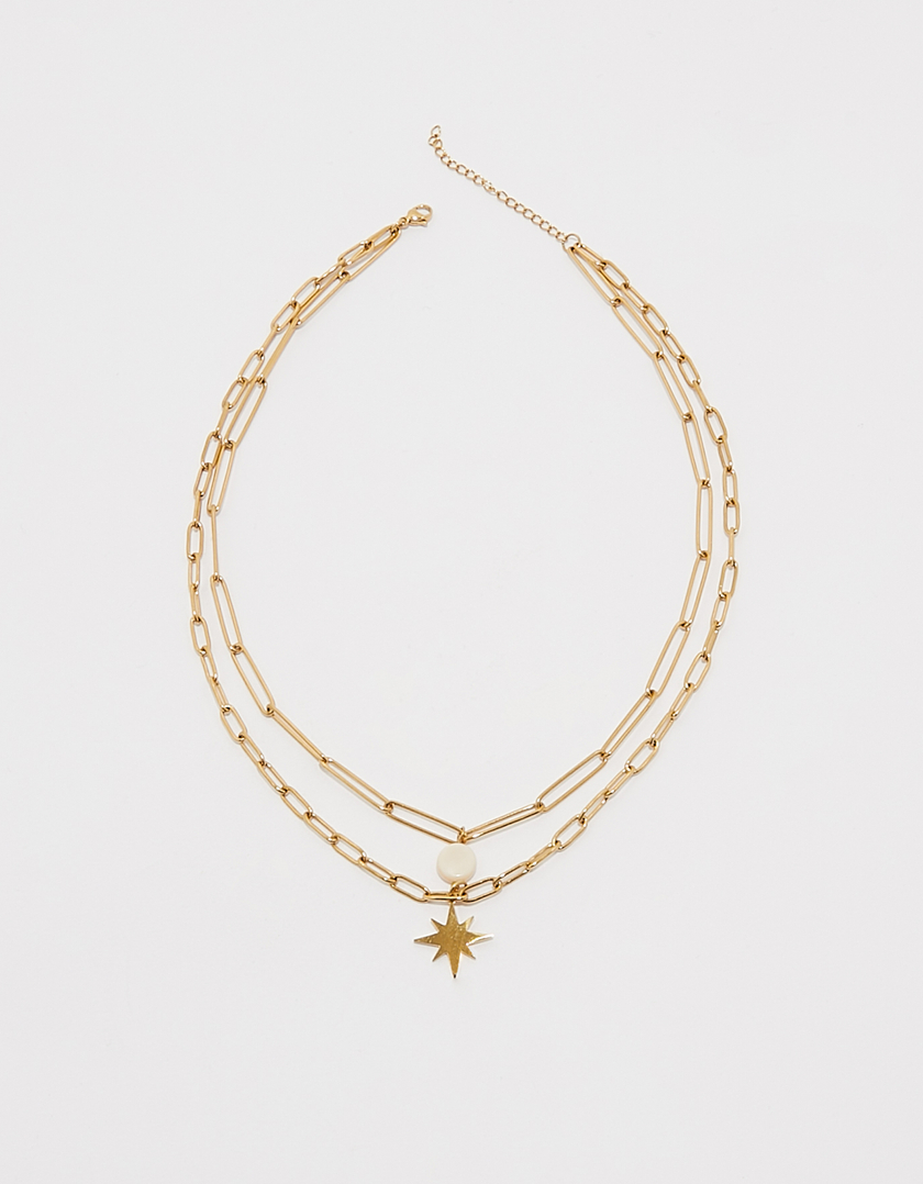Collana doppia dorata con pendente