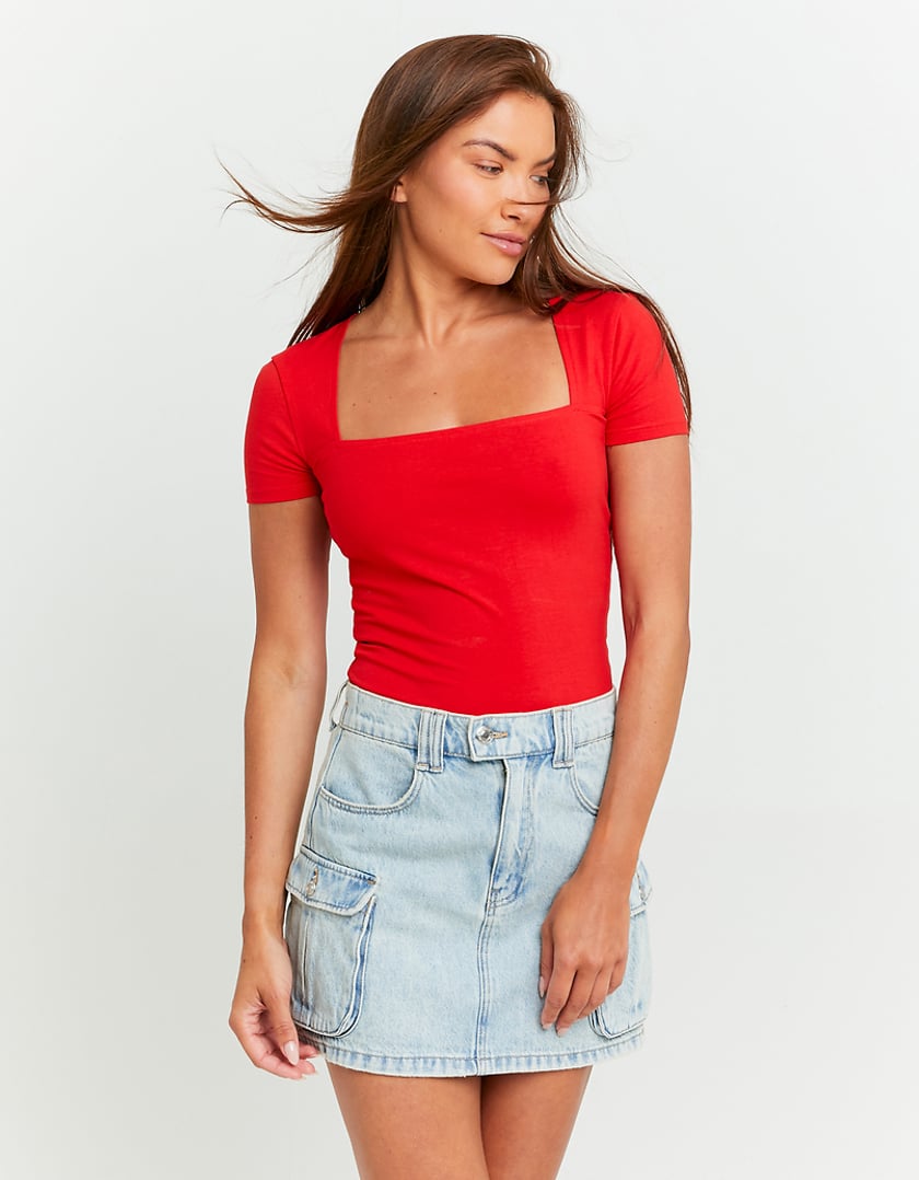 TALLY WEiJL, Rotes Basic T-Shirt mit seitlichem Ausschnitt for Women