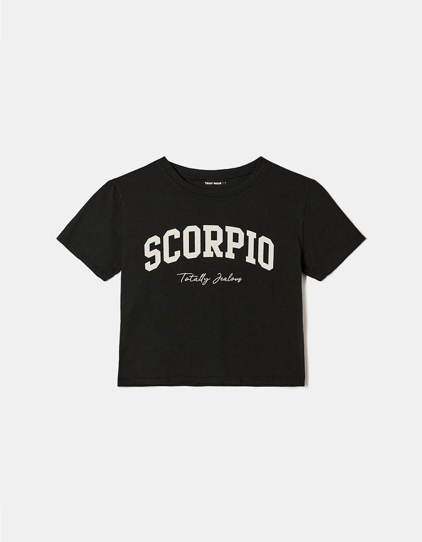 TALLY WEiJL, Czarna koszulka z nadrukiem „Scorpio”. for Women